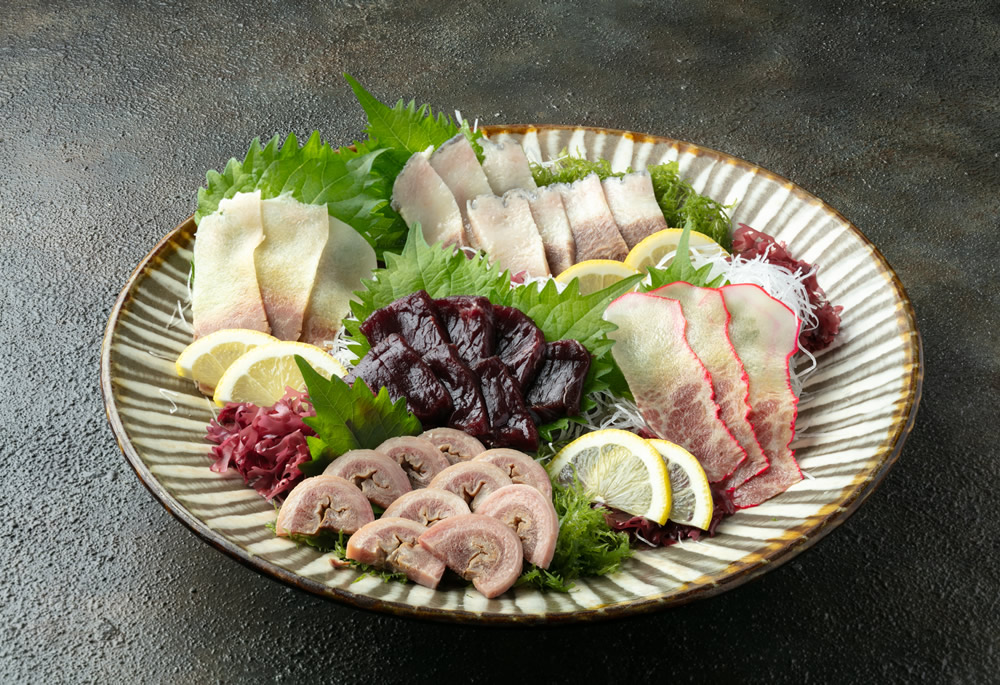 鯨のお刺身盛り合わせ